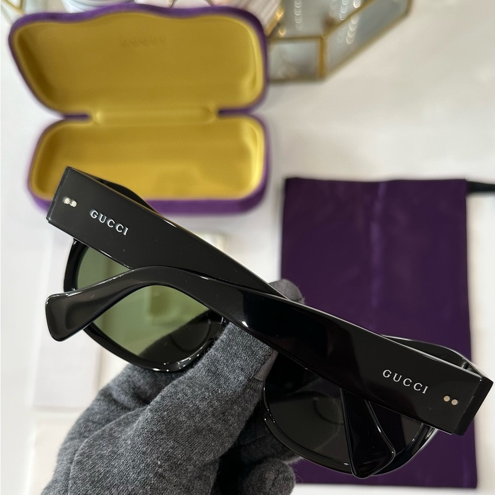 Gucci Rectangular Sunglasses With Square And Rect… - image 1